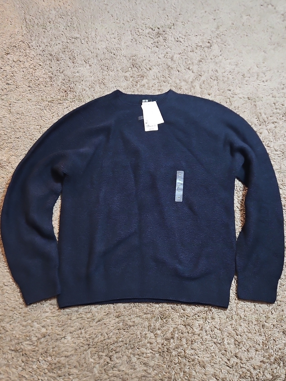 Uniqlo - Classic Men's Crewneck Sweater - Navy